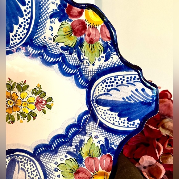 Vintage Handcrafted/Handpainted Spanish/Mediterranean Sevilla Decorative Plate - Picture 3 of 7